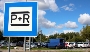 Einer der drei Park&Ride-Plätze in der Nähe des Rügendamms