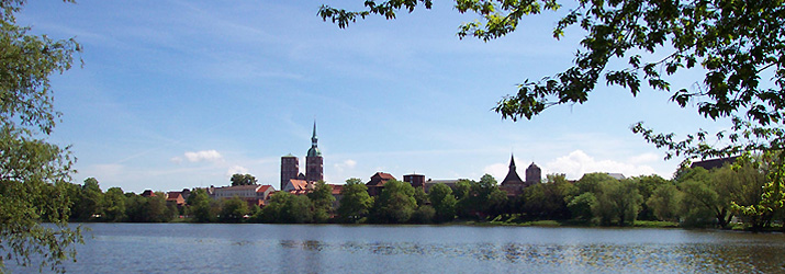 Knieperteich och gamla stan